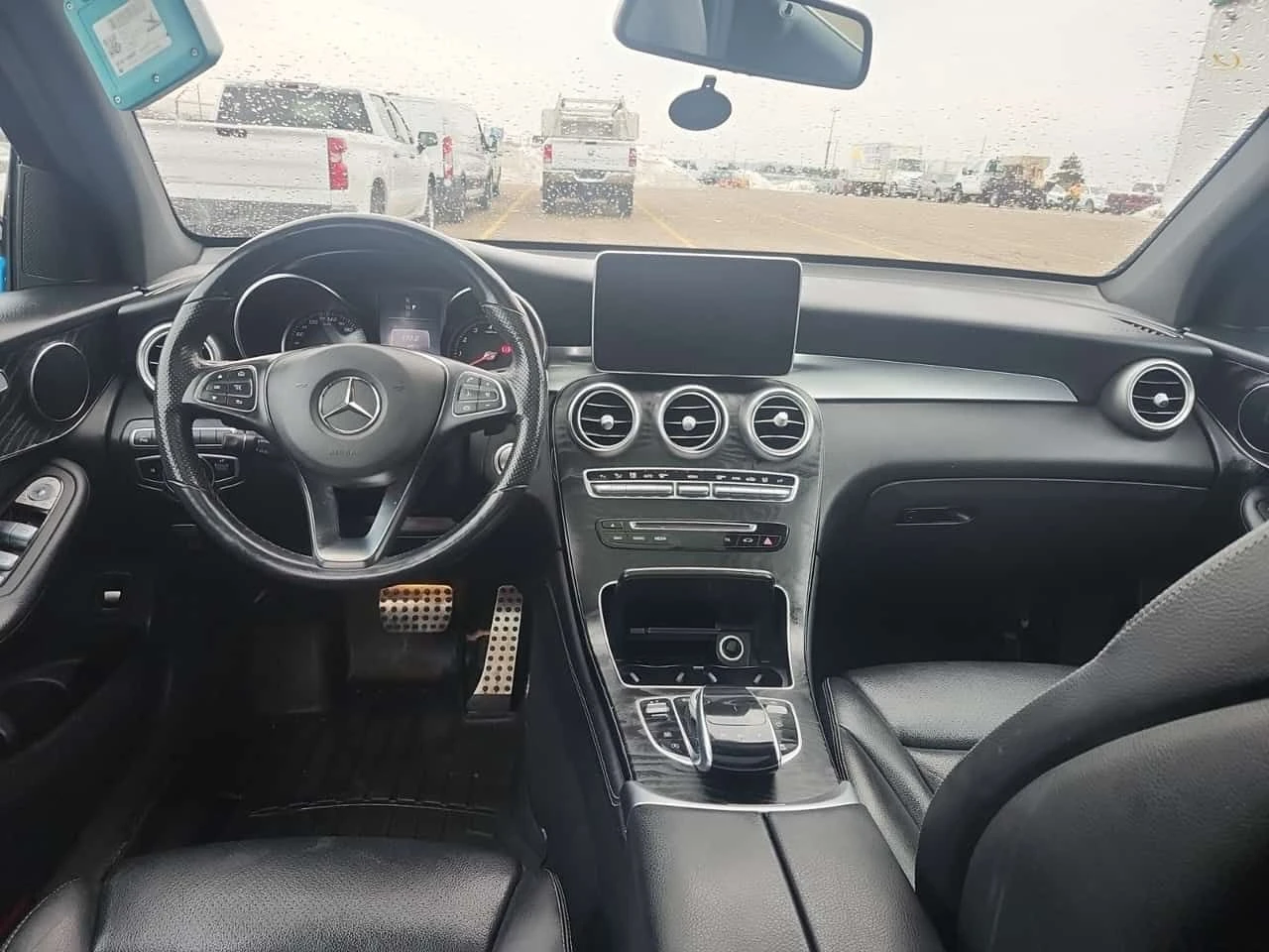 Mercedes-Benz GLC 300 4MATIC | 360 | PANO | KEYLESS | AMBIENT | , снимка 10 - Автомобили и джипове - 53740539