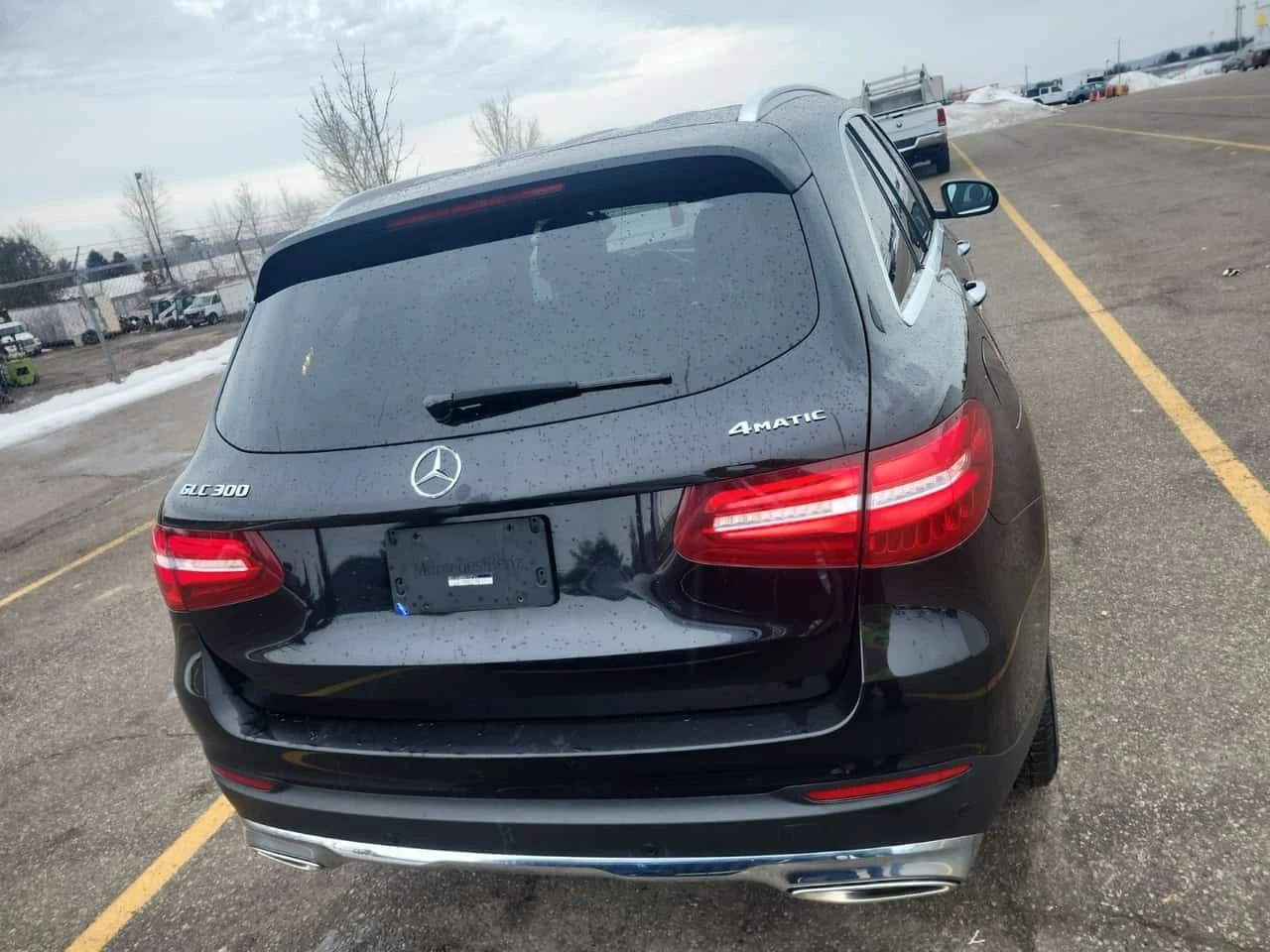 Mercedes-Benz GLC 300 4MATIC | 360 | PANO | KEYLESS | AMBIENT | , снимка 17 - Автомобили и джипове - 53740539