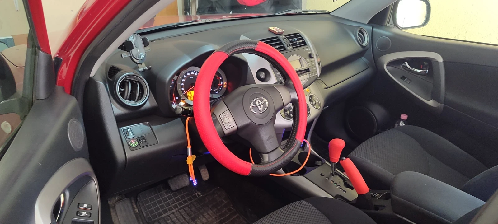 Toyota Rav4 Бензин - Газ