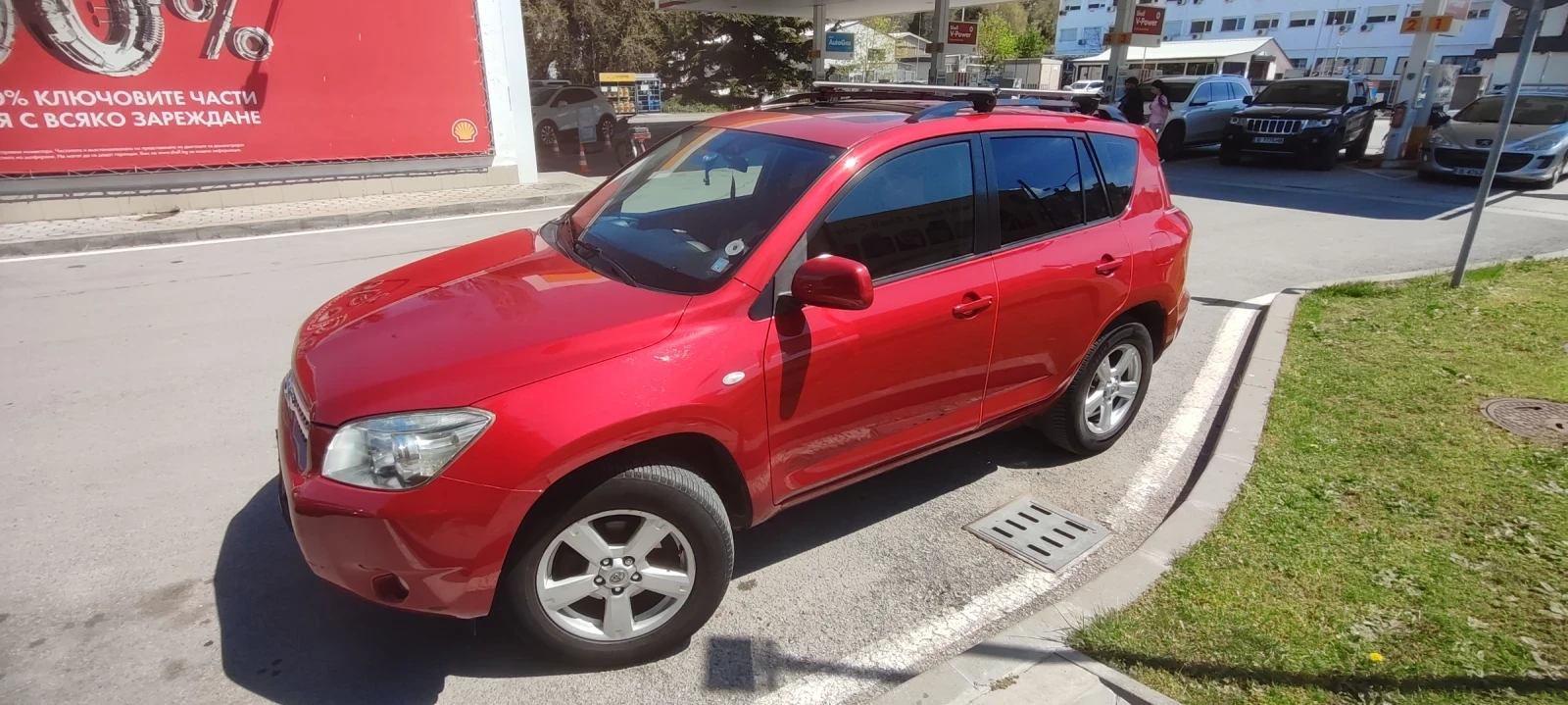 Toyota Rav4 Бензин - Газ, снимка 9 - Автомобили и джипове - 54428852