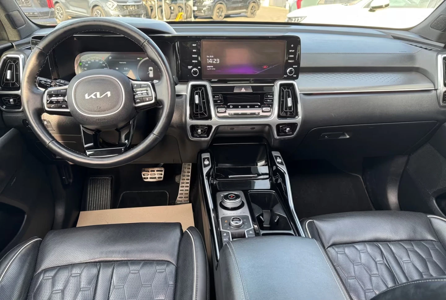 Kia Sorento PHEV/265HP/PLATINUM/PANO/360/MEMO/BOSE/311q, снимка 7 - Автомобили и джипове - 54567079