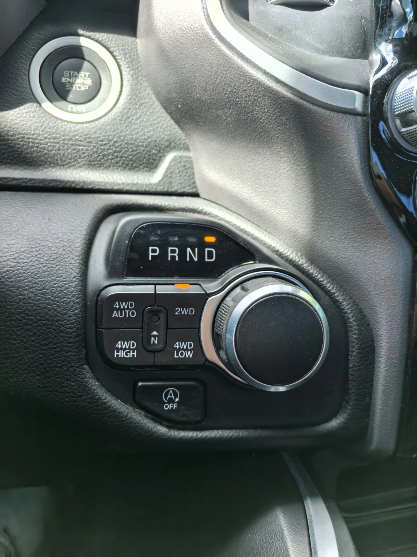 Dodge RAM 1500 DODGE RAM 1500 5.7 HEMI V8 ETORQUE 8ZF 120 000��. | Mobile.bg � ����������� 17