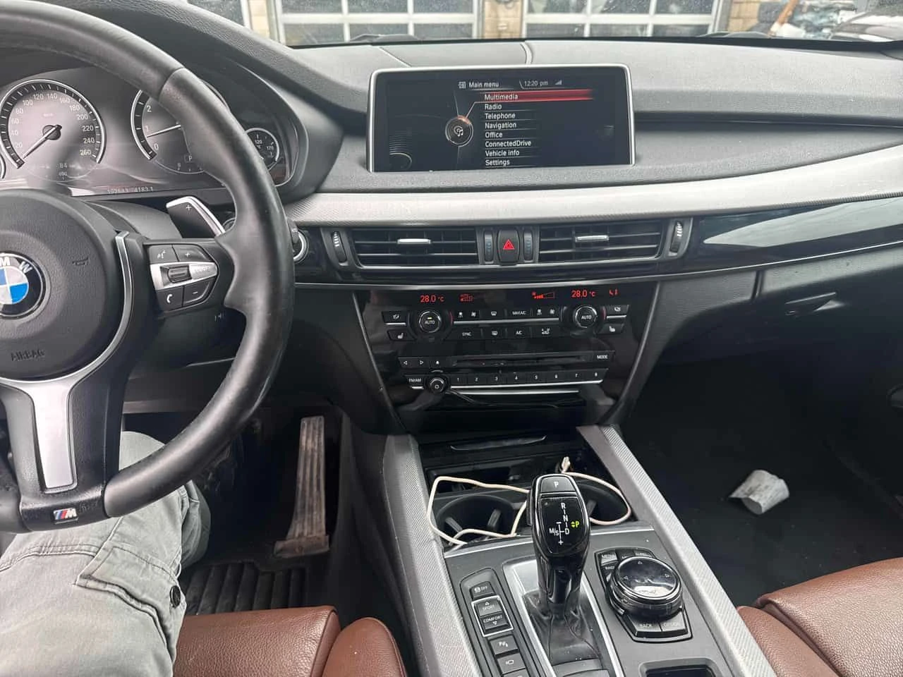 BMW X5 * xDrive35i * CARFAX * БЕЗ ПЪРВОНАЧАЛНА ВНОСКА, снимка 9 - Автомобили и джипове - 54678915