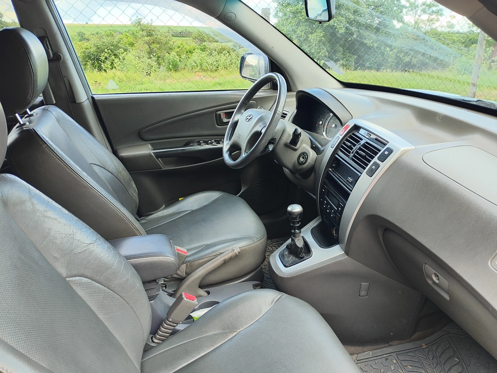 Hyundai Tucson, снимка 8 - Автомобили и джипове - 54904178