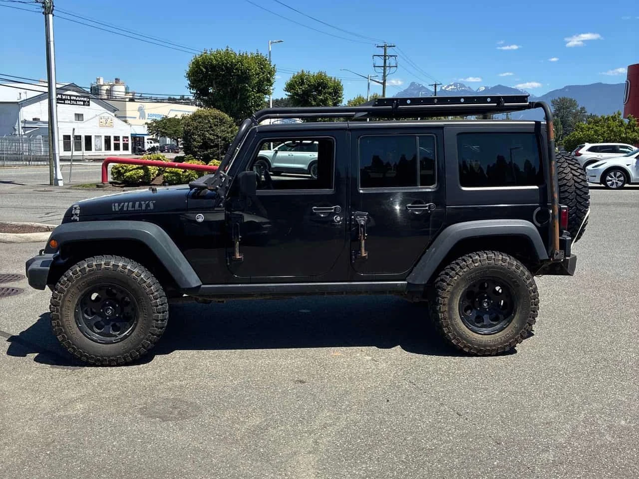 Jeep Wrangler * Willys Wheeler АВТОКРЕДИТ БЕЗ ПЪРВОНАЧАЛНА* , снимка 2 - Автомобили и джипове - 54965541