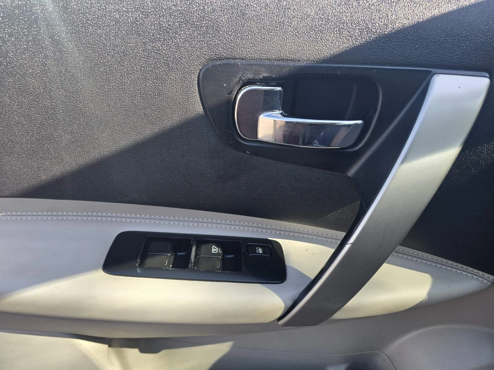 Nissan Qashqai + 2/КАМЕРА/7м./4x4/1.6dci, снимка 7 - Автомобили и джипове - 54996308