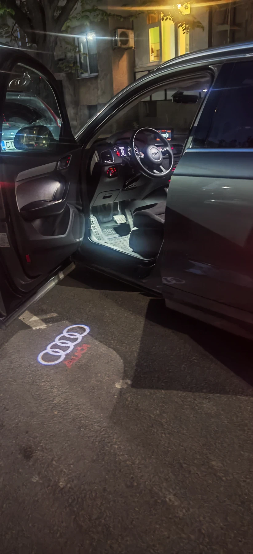 Audi Q3, снимка 13 - Автомобили и джипове - 55007908