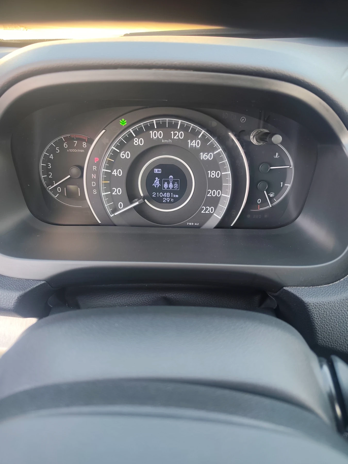 Honda Cr-v 2.0 lifestyle 4WD, снимка 11 - Автомобили и джипове - 55096908
