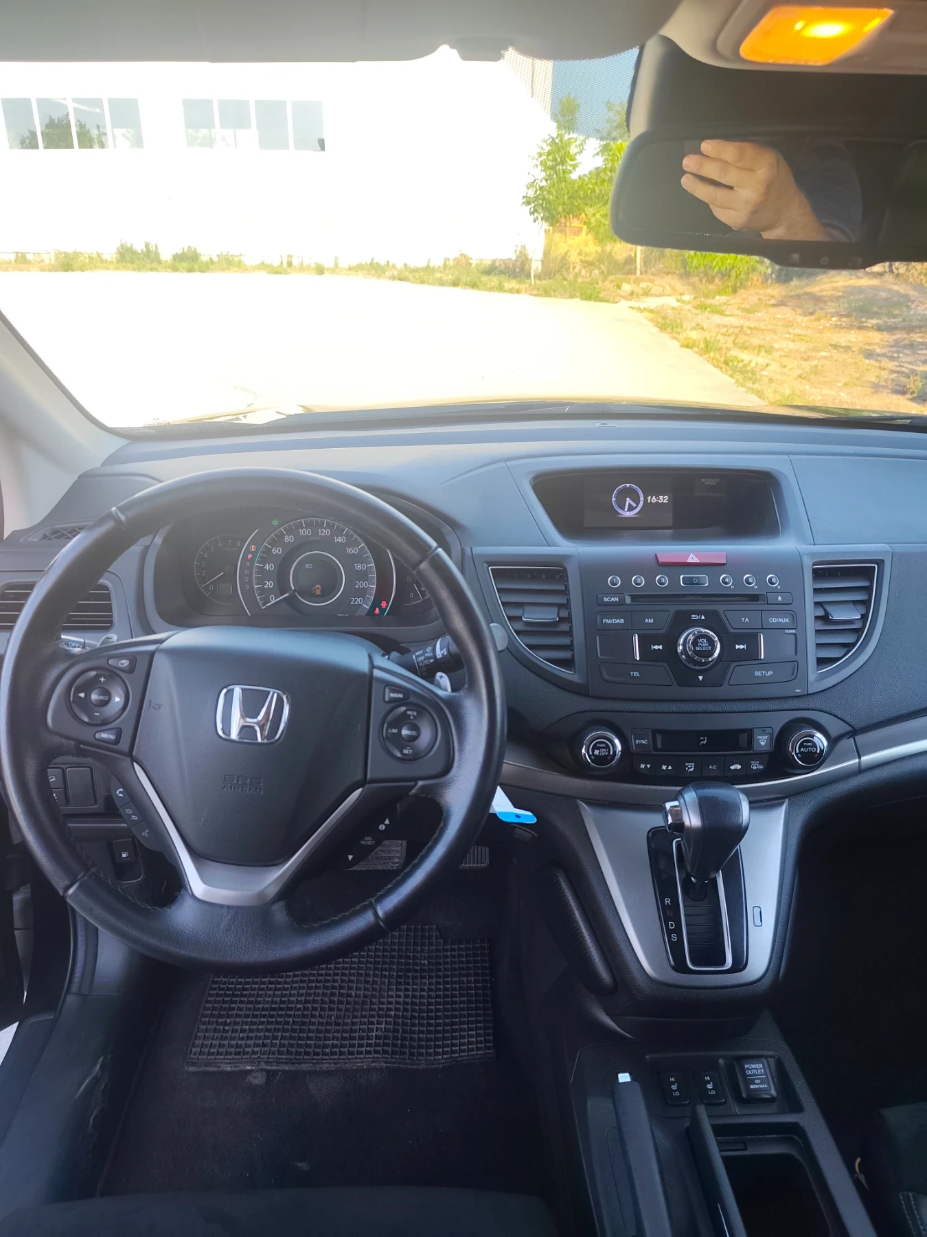 Honda Cr-v 2.0 lifestyle 4WD, снимка 9 - Автомобили и джипове - 55096908