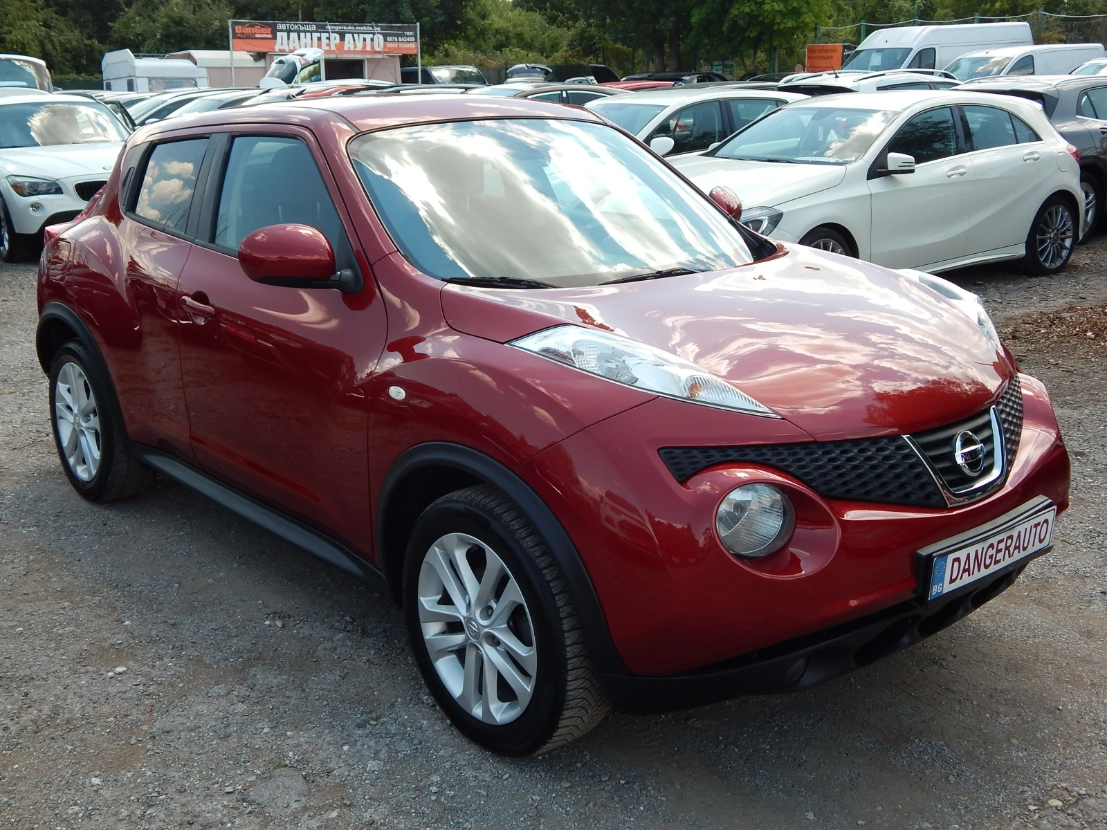Nissan Juke 1.6i* EURO5* , снимка 3 - Автомобили и джипове - 55249724