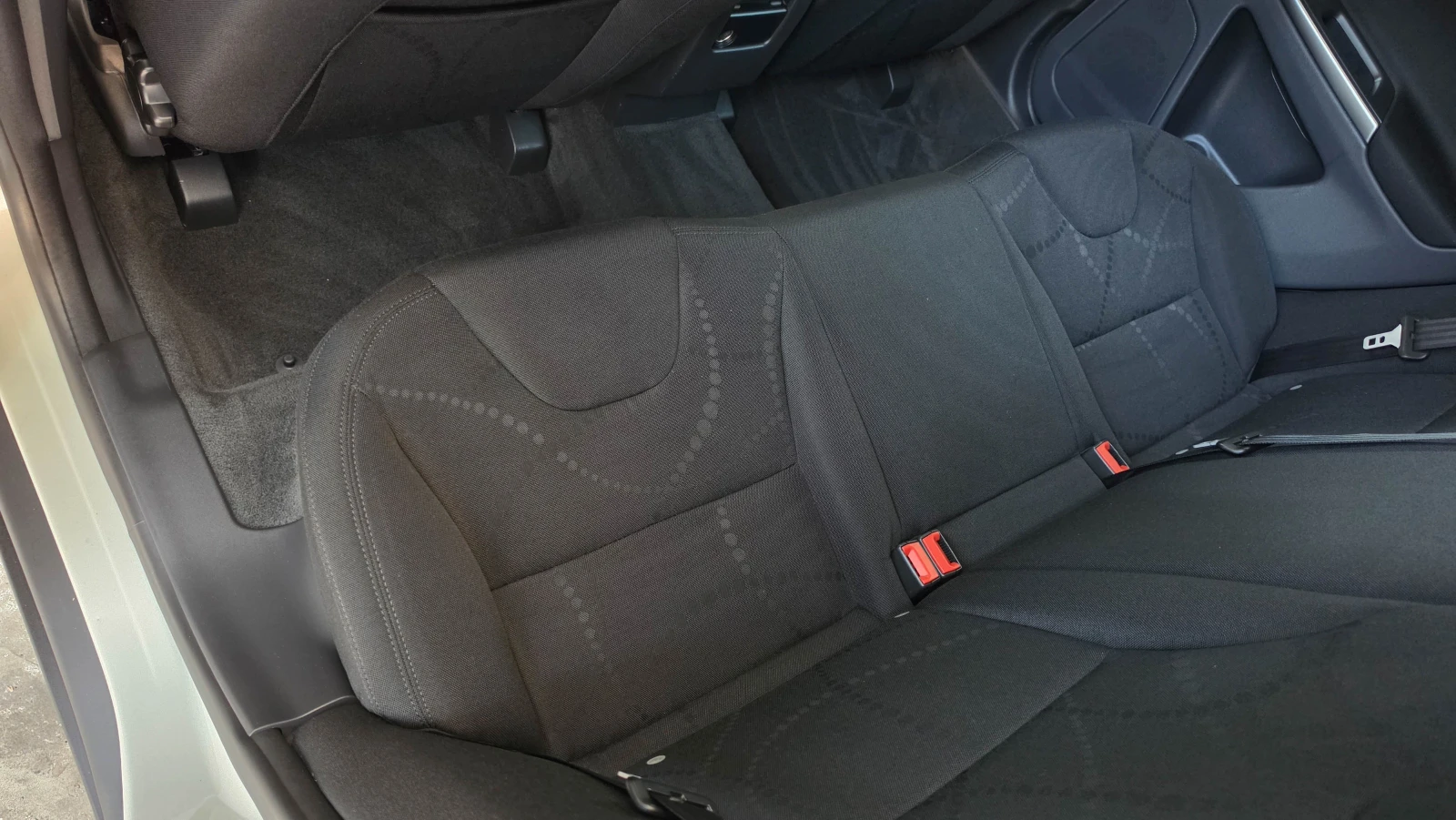 Volvo XC60 2.4* 4x4* 163кс* фейс, снимка 11 - Автомобили и джипове - 55312016