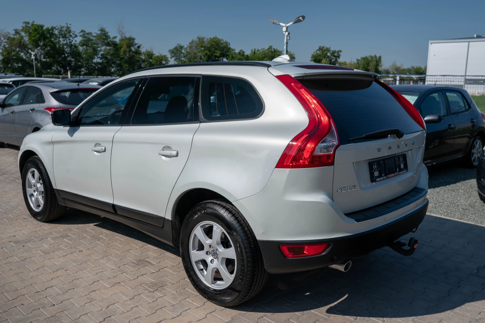 Volvo XC60 2.4* 4x4* 163кс* фейс, снимка 6 - Автомобили и джипове - 55312016