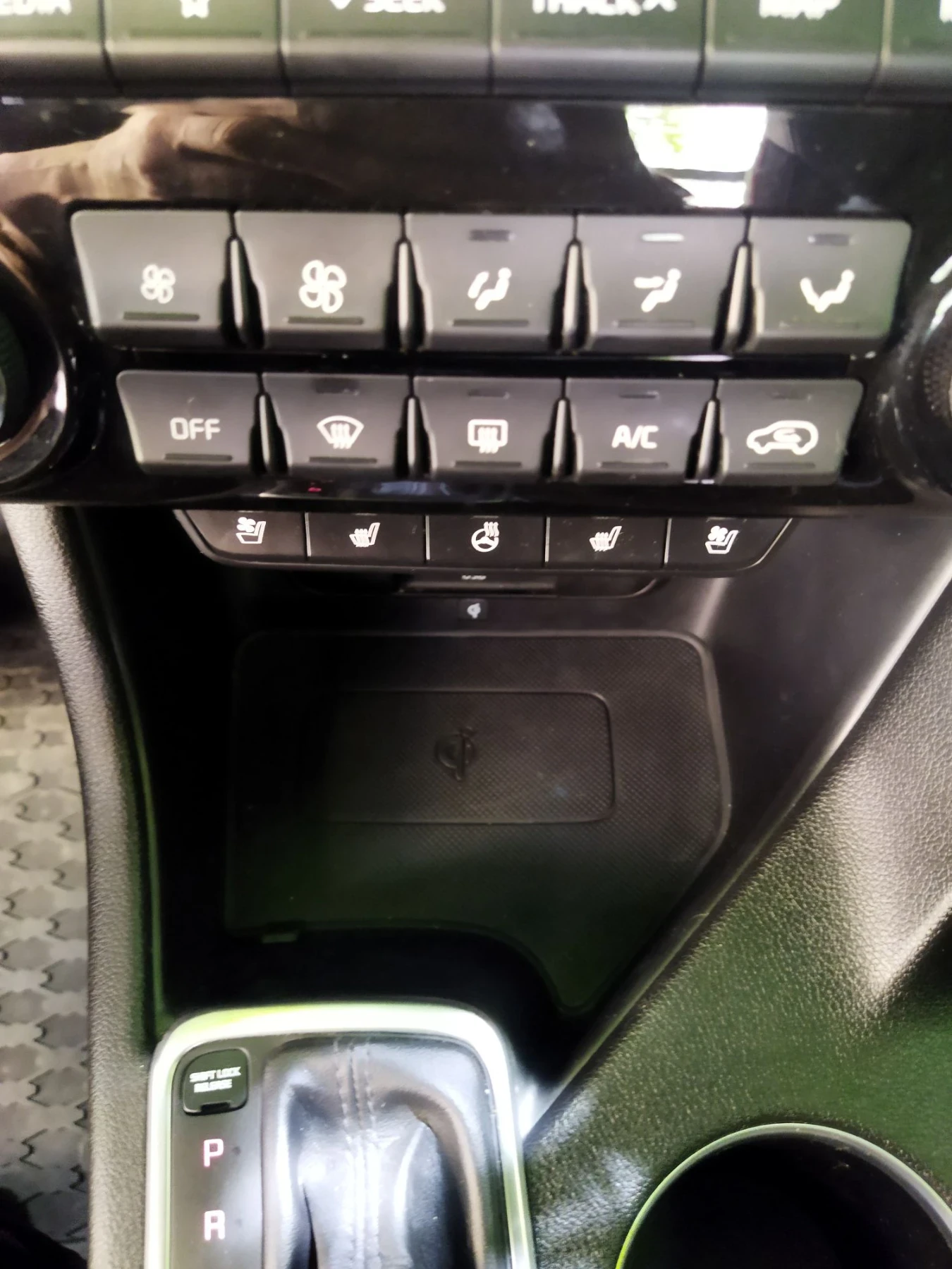 Kia Sportage, снимка 12 - Автомобили и джипове - 56420453