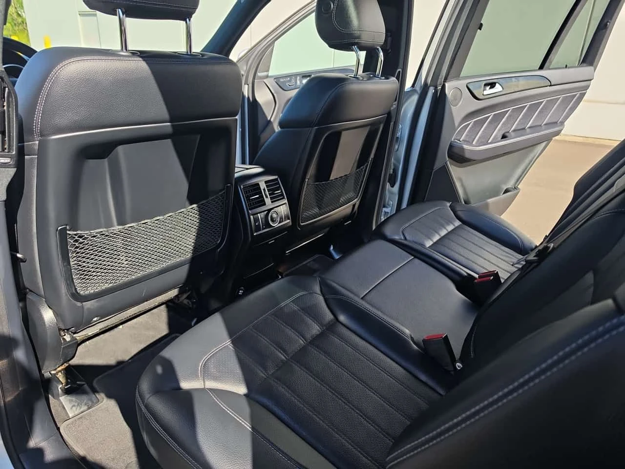 Mercedes-Benz GL 350 4MATIC BlueTEC| CARFAX | БЕЗ ИНЦИДЕНТИ | ДВА КЛЮЧA, снимка 12 - Автомобили и джипове - 55636097