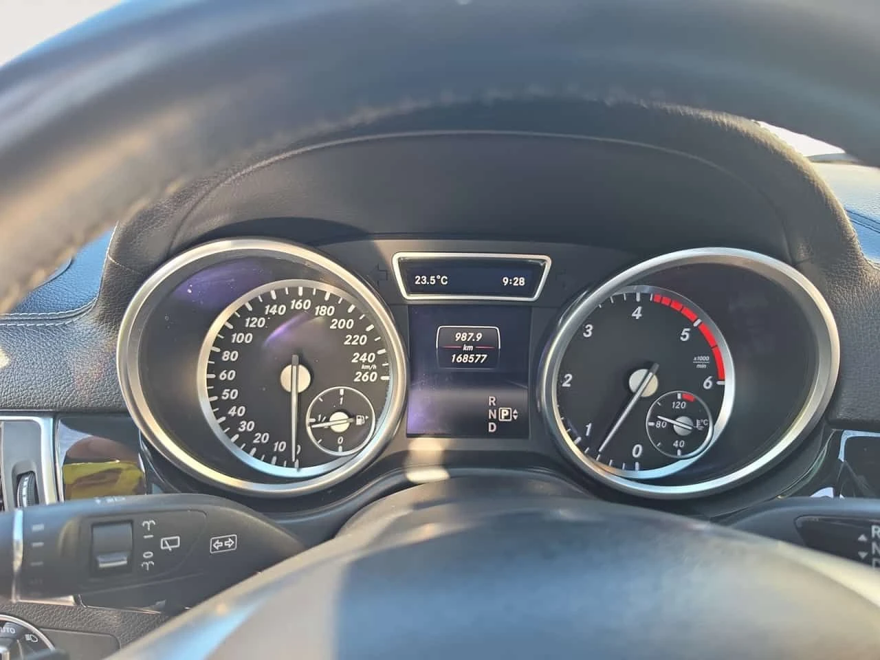 Mercedes-Benz GL 350 4MATIC BlueTEC| CARFAX | БЕЗ ИНЦИДЕНТИ | ДВА КЛЮЧA, снимка 10 - Автомобили и джипове - 55636097