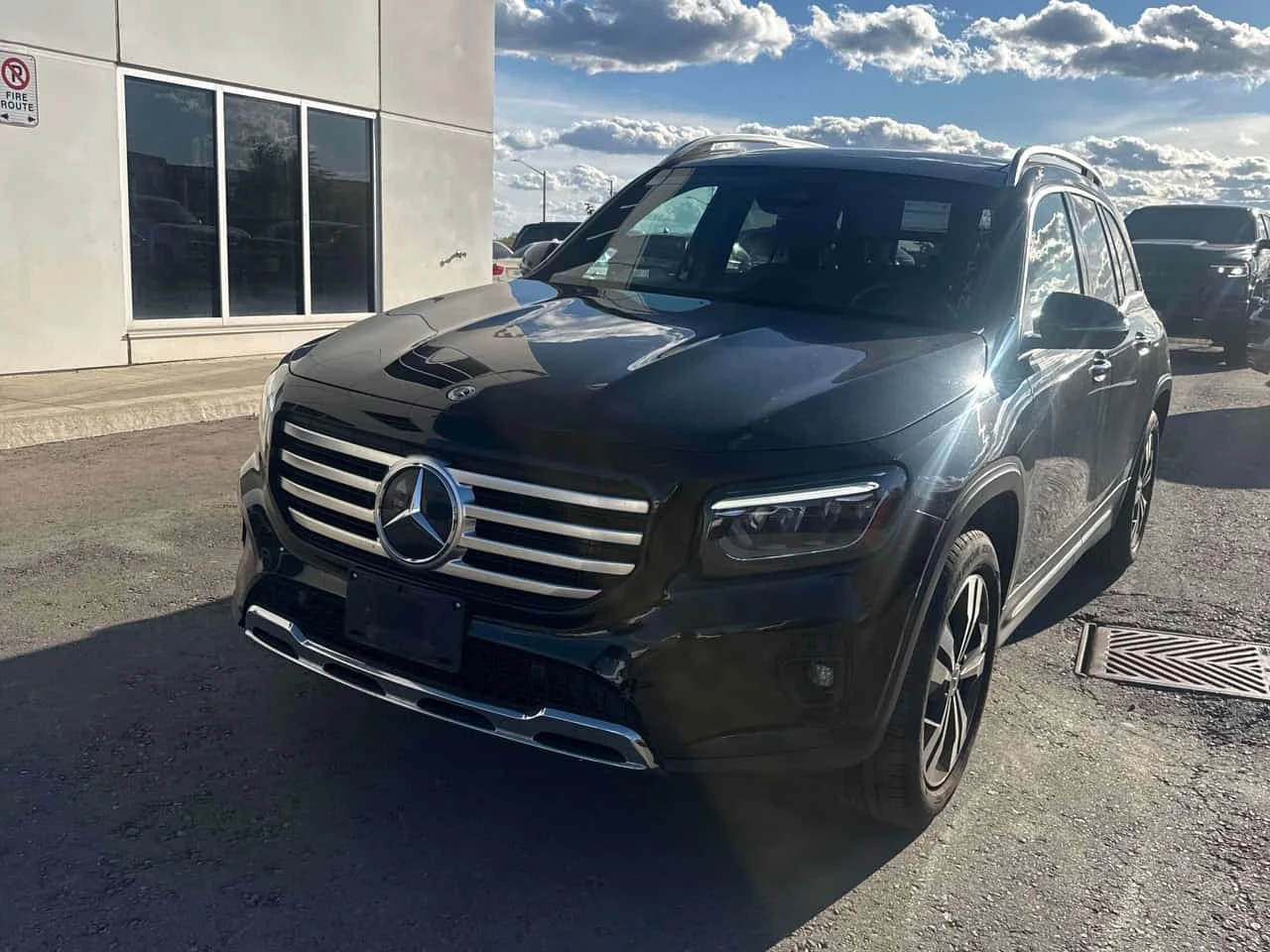 Mercedes-Benz GLB * 250 * CARFAX * KEYLESS * ПОДГРЕВ * 