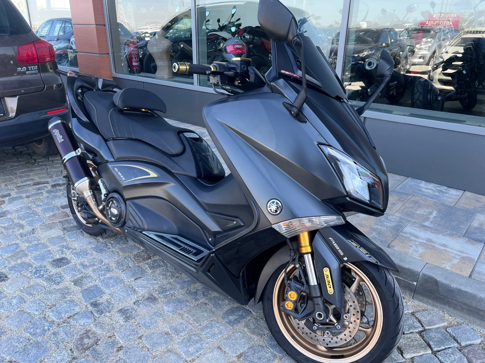 Yamaha T-max 530 - изображение 2