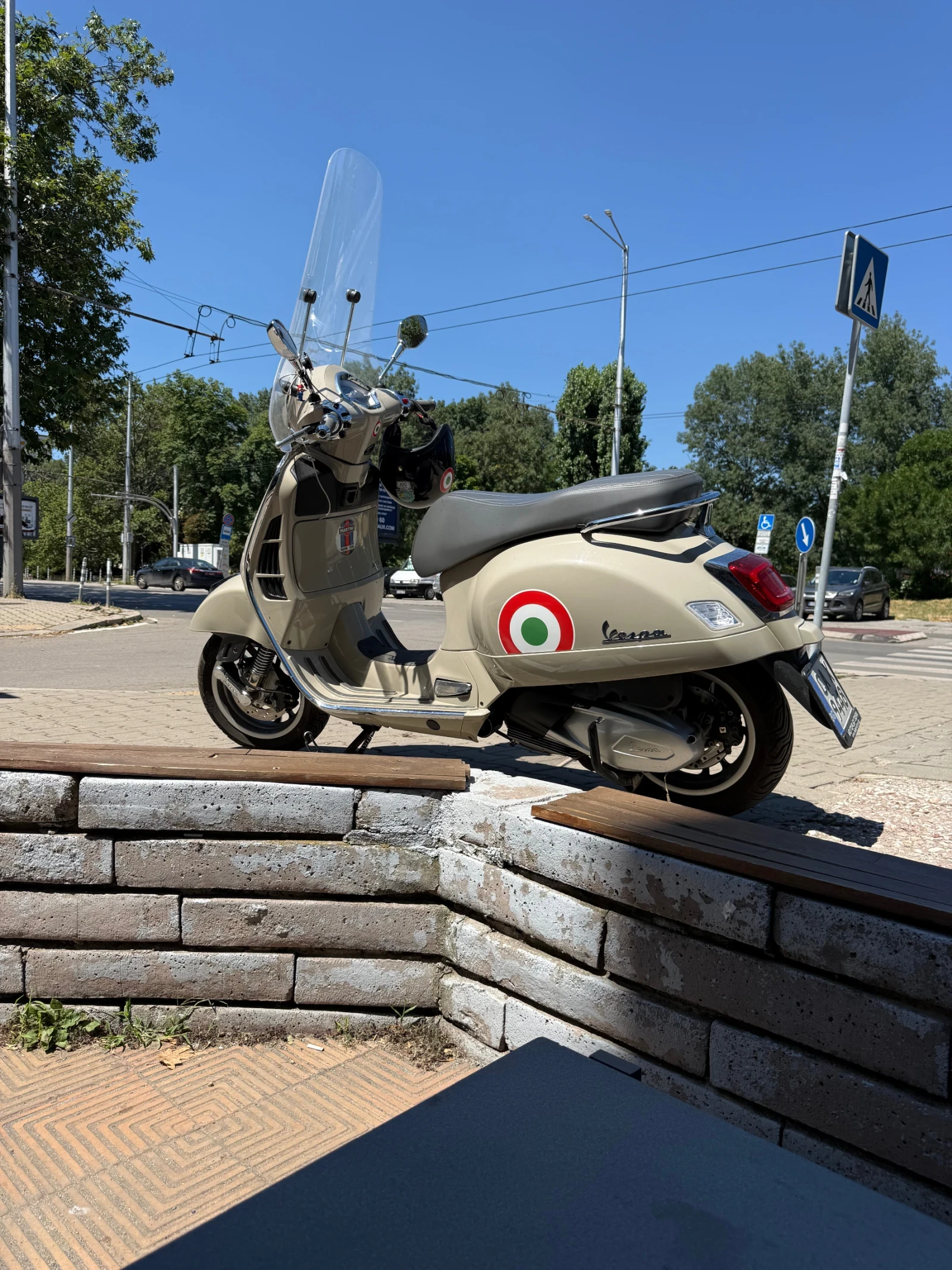 Vespa GTS 300 hpe