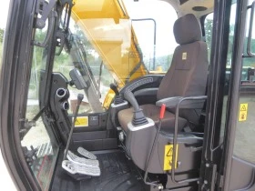  JCB JS130LC | Mobile.bg    14