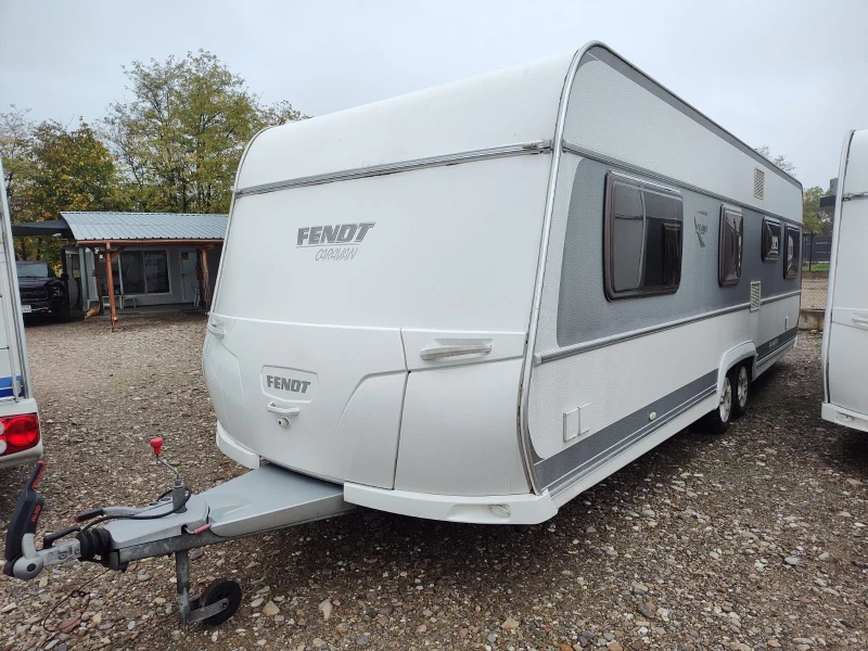 Каравана Fendt PLATIN 700, снимка 5 - Каравани и кемпери - 52352643