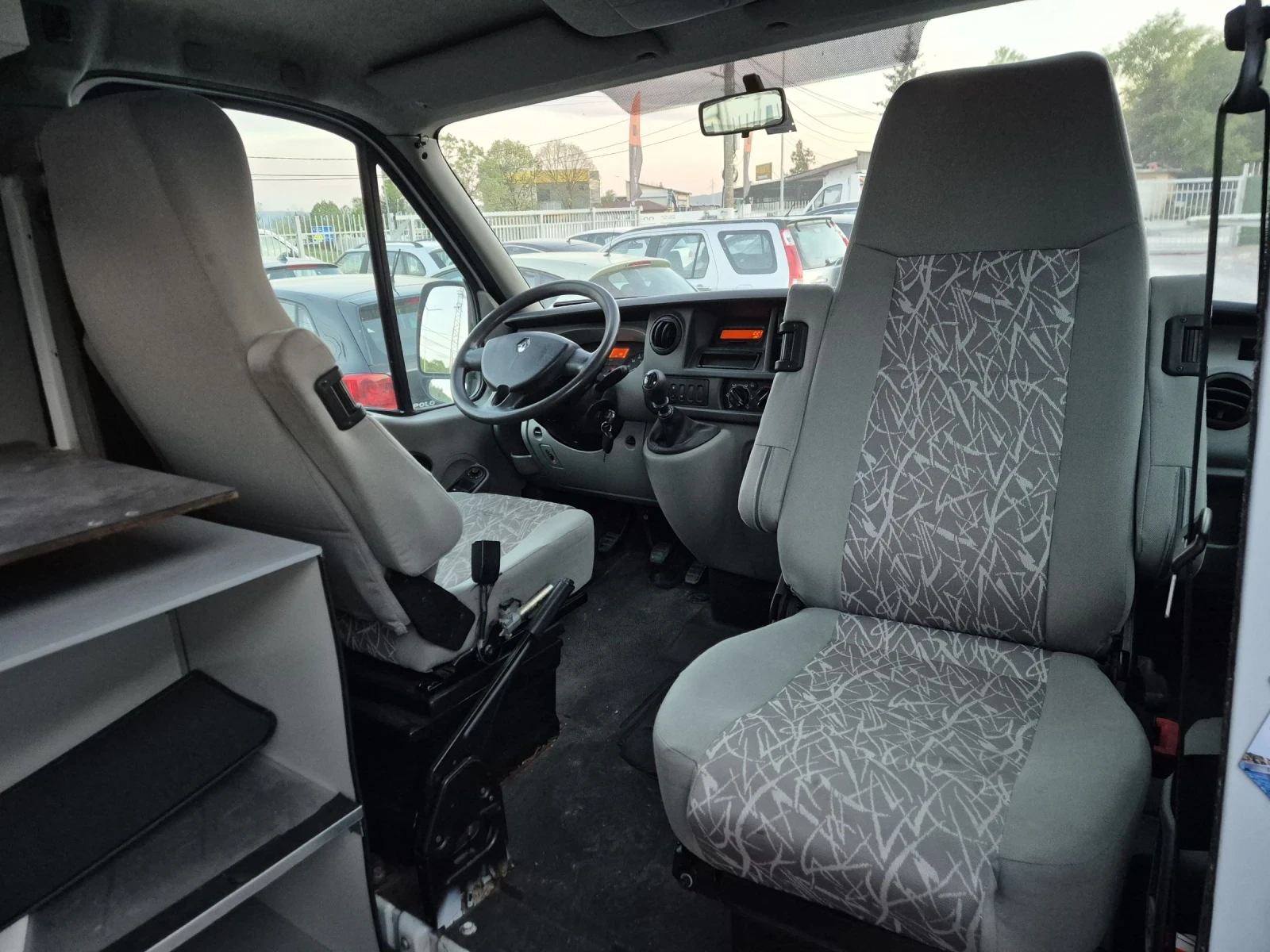 Кемпер Renault Master KLIMA, снимка 9 - Каравани и кемпери - 52169980