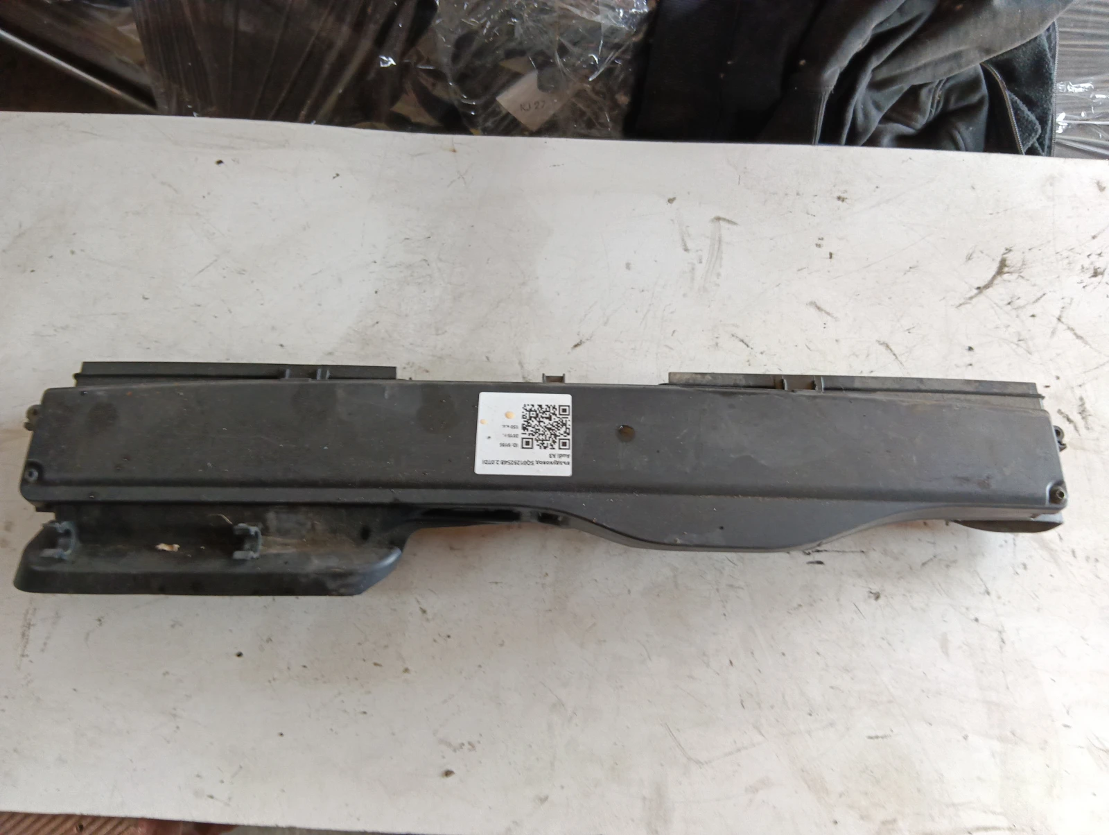 въздуховод 5Q0129254B 2.0TDI Audi A3