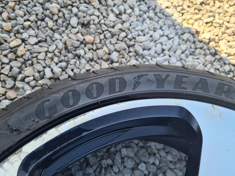    255/35R20 | Mobile.bg   4