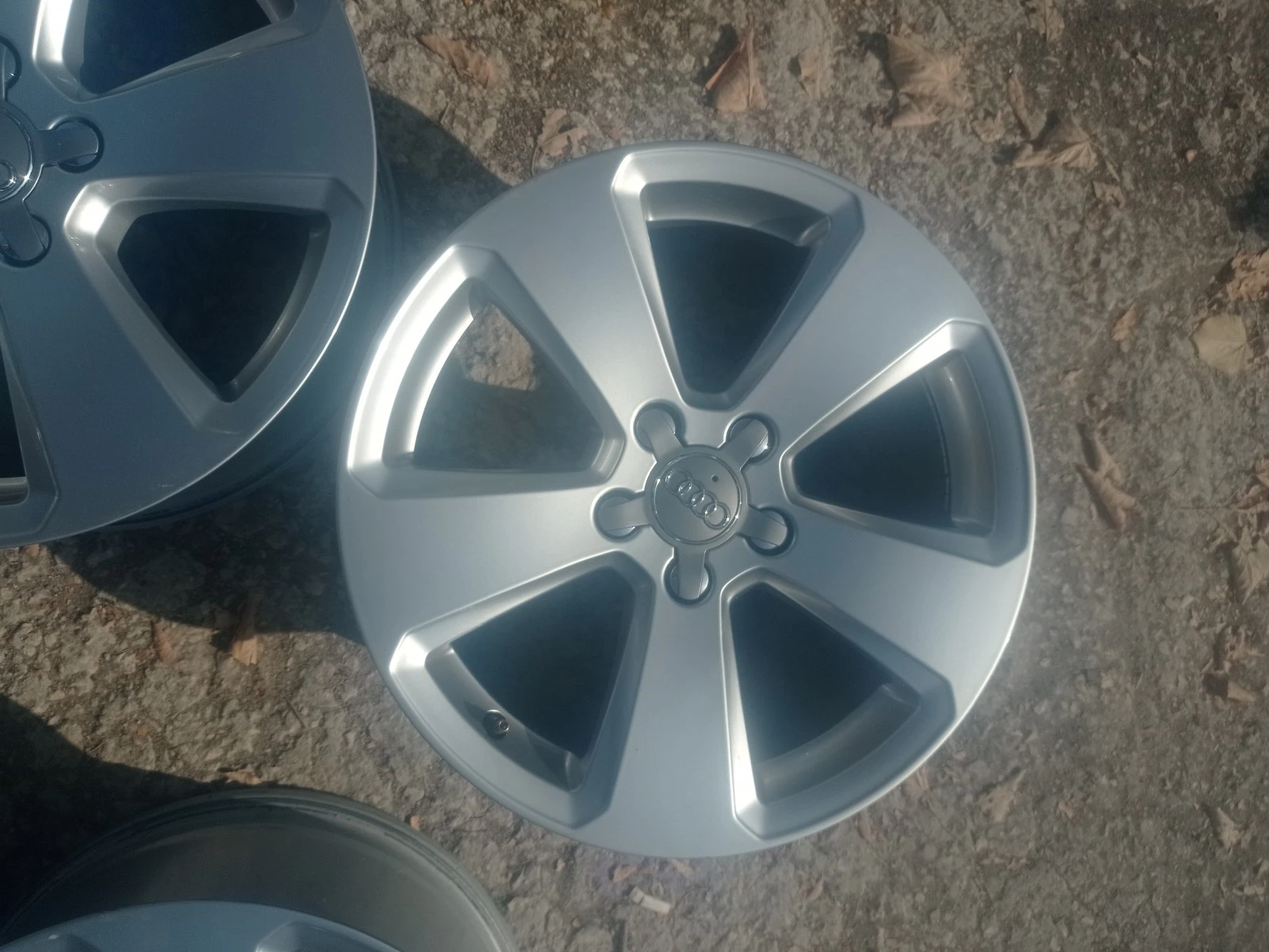   Audi | Mobile.bg   7