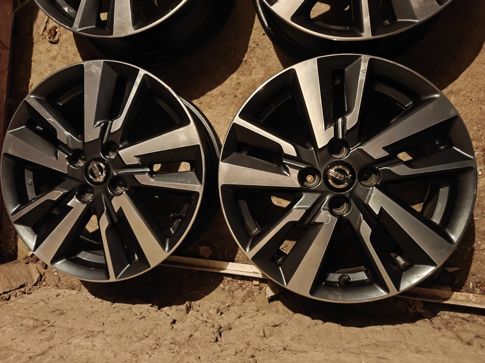 ������ �� Nissan Micra | Mobile.bg � ����������� 11