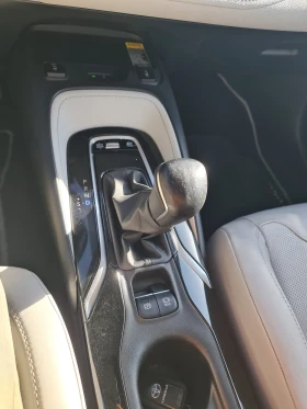 Toyota Corolla Lounge, снимка 9