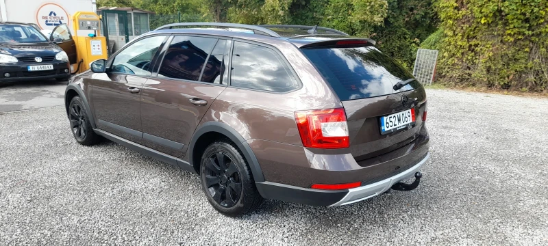 Skoda Octavia Scout, снимка 3 - Автомобили и джипове - 47356518