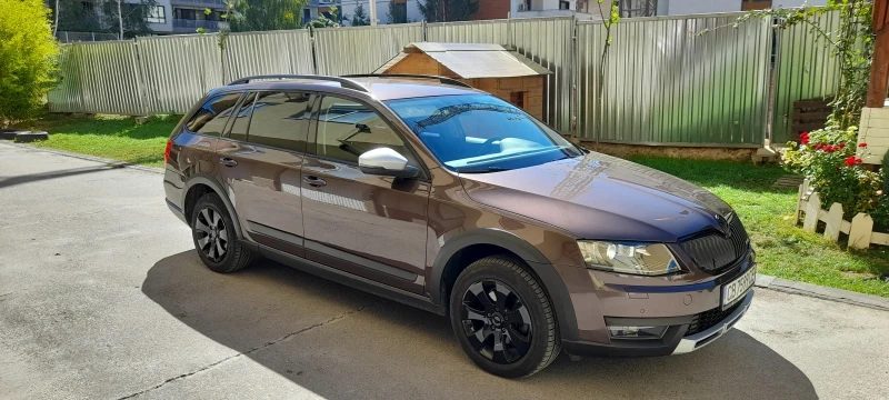 Skoda Octavia Scout 2.0 tdi 150к.с, снимка 3 - Автомобили и джипове - 47356518