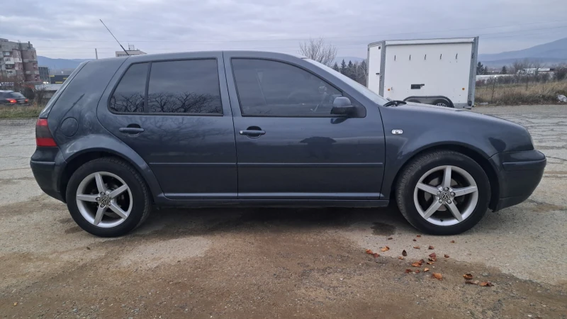 VW Golf 1.6 газ BRC, снимка 4 - Автомобили и джипове - 48367697