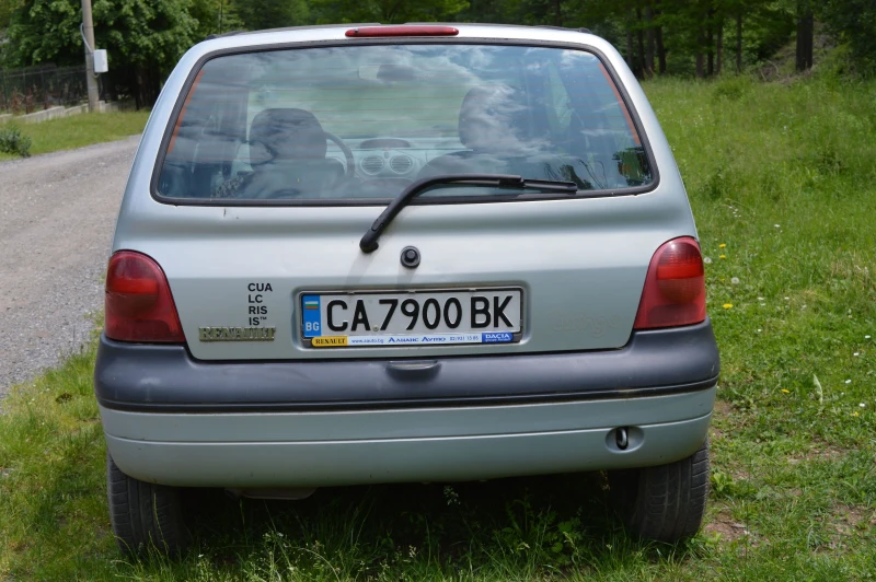 Renault Twingo i, снимка 2 - Автомобили и джипове - 50806440