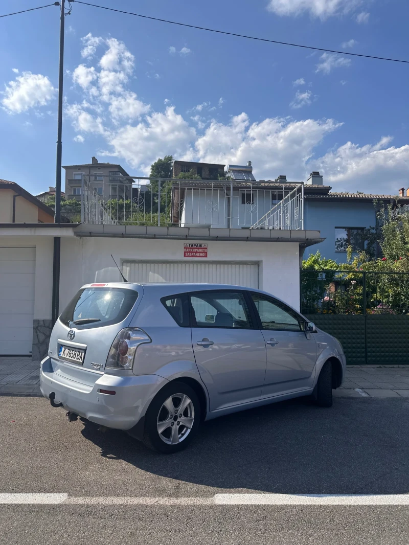 Toyota Corolla verso 1.8 VVT-I 6+ 1, снимка 5 - Автомобили и джипове - 52112583