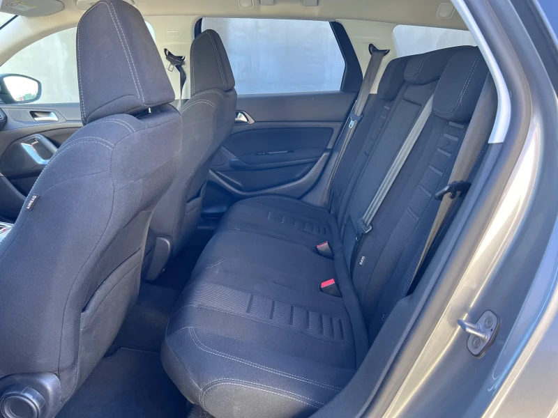 Peugeot 308 2.0BlueHDI, снимка 10 - Автомобили и джипове - 51746604