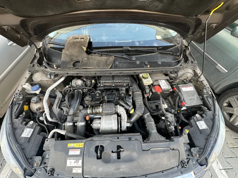 Peugeot 308, снимка 11 - Автомобили и джипове - 52548796