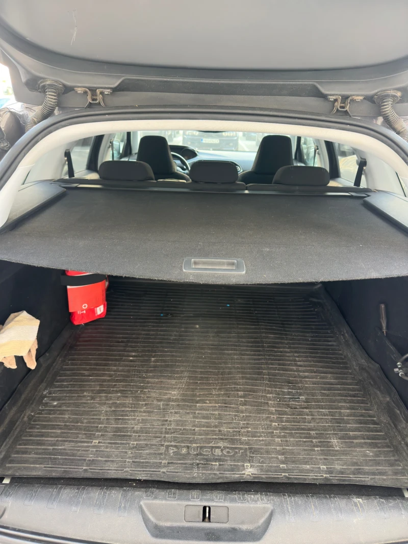 Peugeot 308, снимка 7 - Автомобили и джипове - 52548796