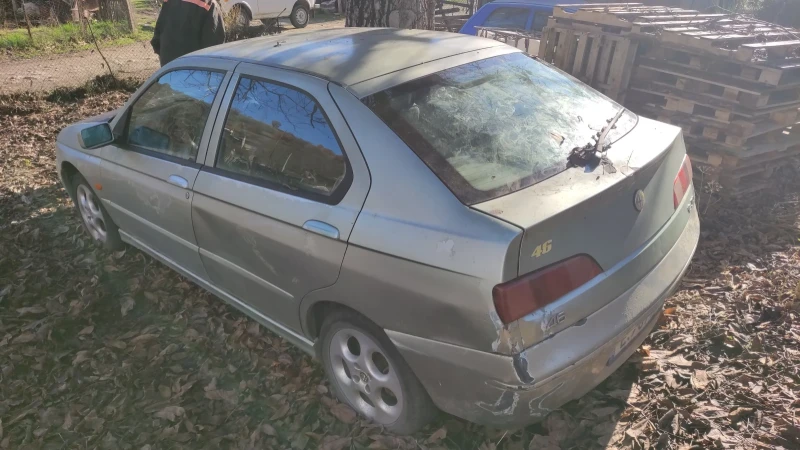 Alfa Romeo 146 1.9 jtd, снимка 3 - Автомобили и джипове - 52591160