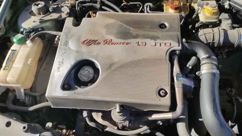 Alfa Romeo 146 1.9 jtd, снимка 8 - Автомобили и джипове - 52591160