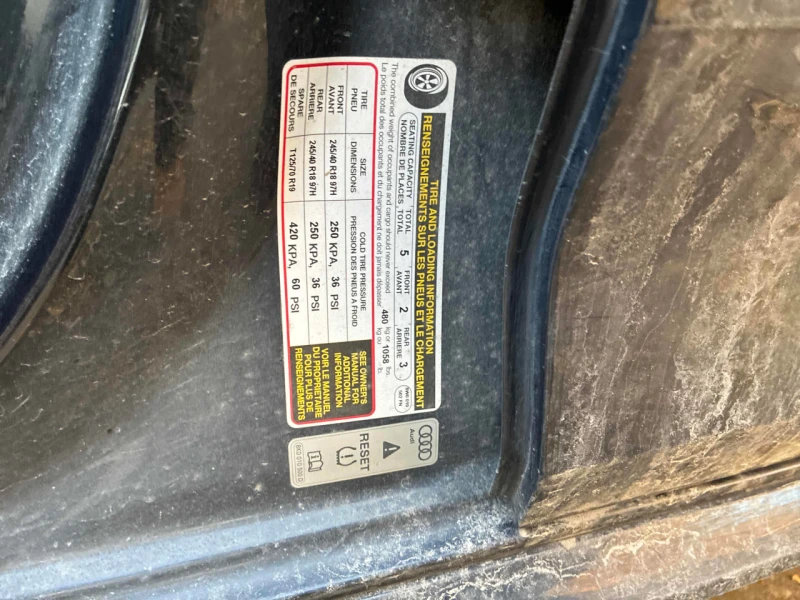 Audi A4 * АВТО КРЕДИТ* ЦЕНА ДО БГ * СЕРВИЗНА ИСТОРИЯ * , снимка 11 - Автомобили и джипове - 52594216