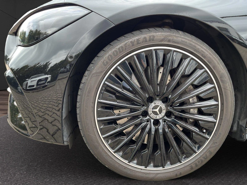 Mercedes-Benz CLE 450/AMG/4MATIC/COUPE/NIGHT/PANO/360/DIGITAL LIGHT/, снимка 4 - Автомобили и джипове - 52927683