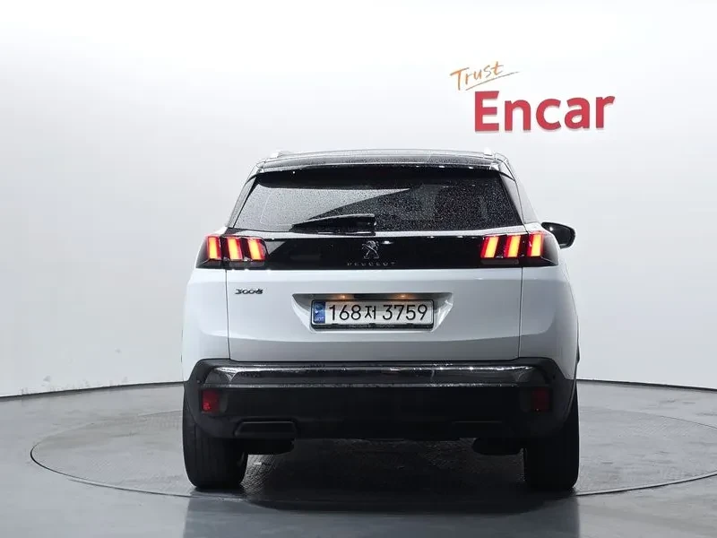 Peugeot 3008 1.6 BlueHDI, снимка 4 - Автомобили и джипове - 54298728
