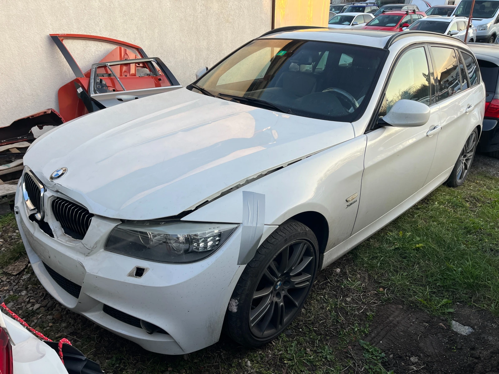 BMW 330 ///M Sport Edition - изображение 2