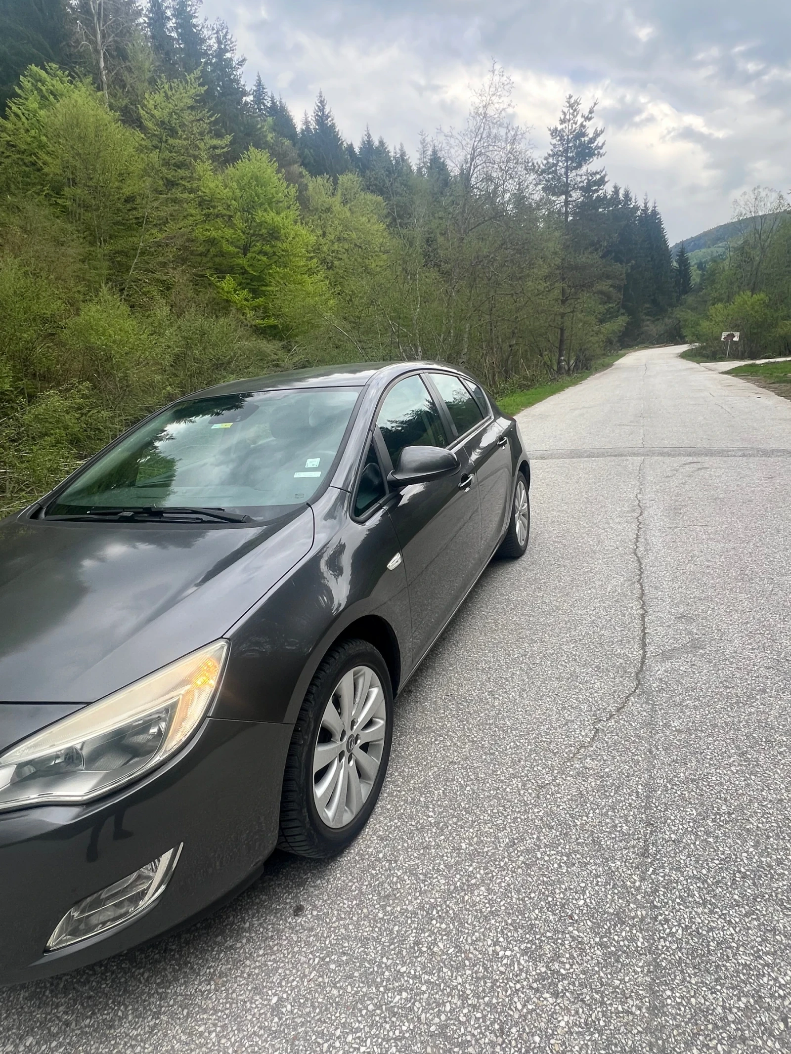 Opel Astra J - изображение 3