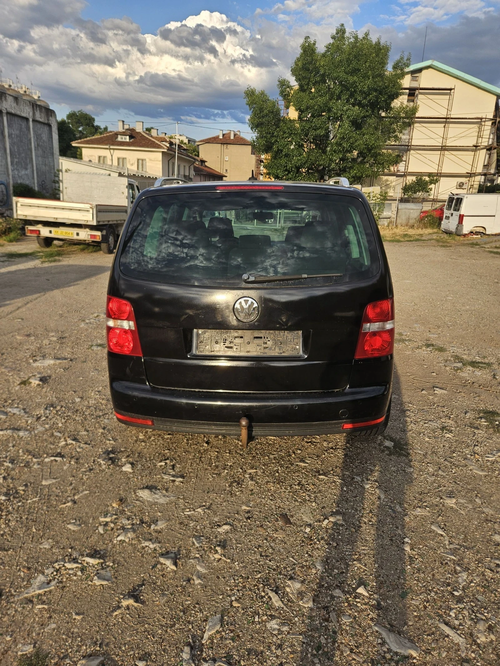VW Touran 2.0 TDI - изображение 4