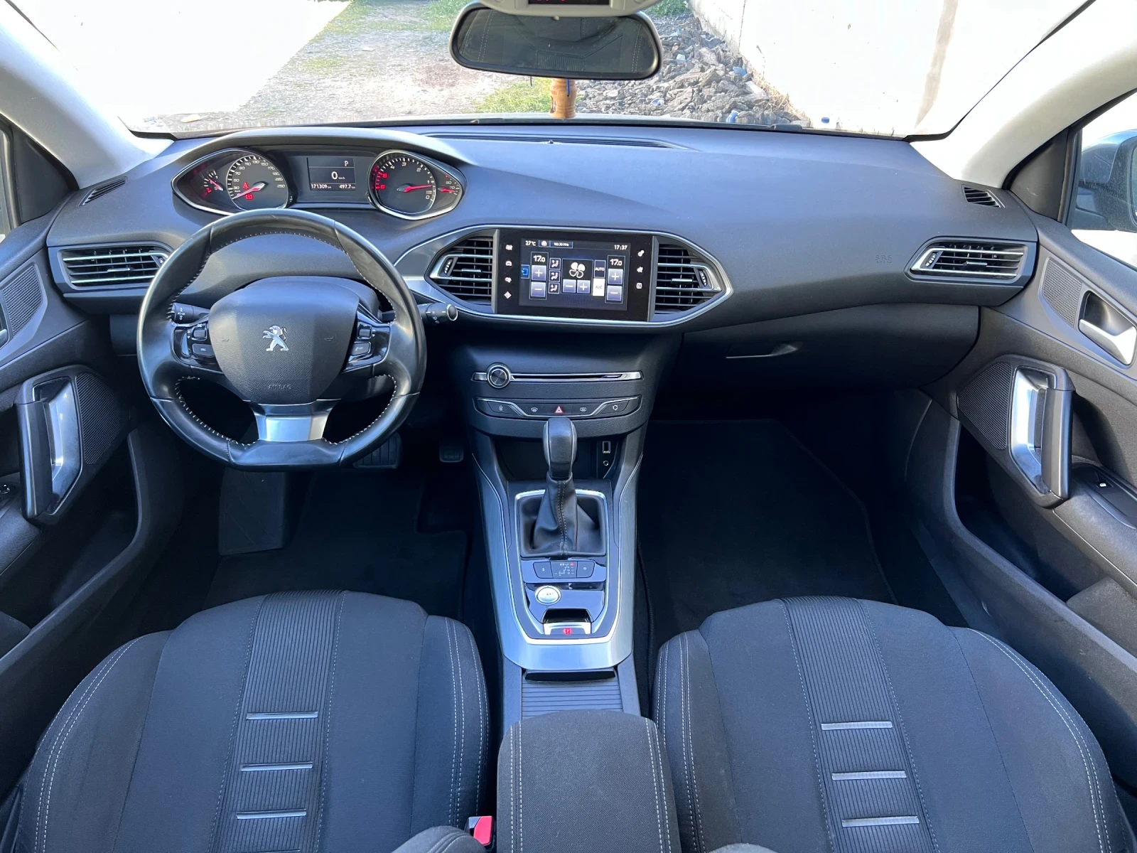 Peugeot 308 2.0BlueHDI - изображение 6