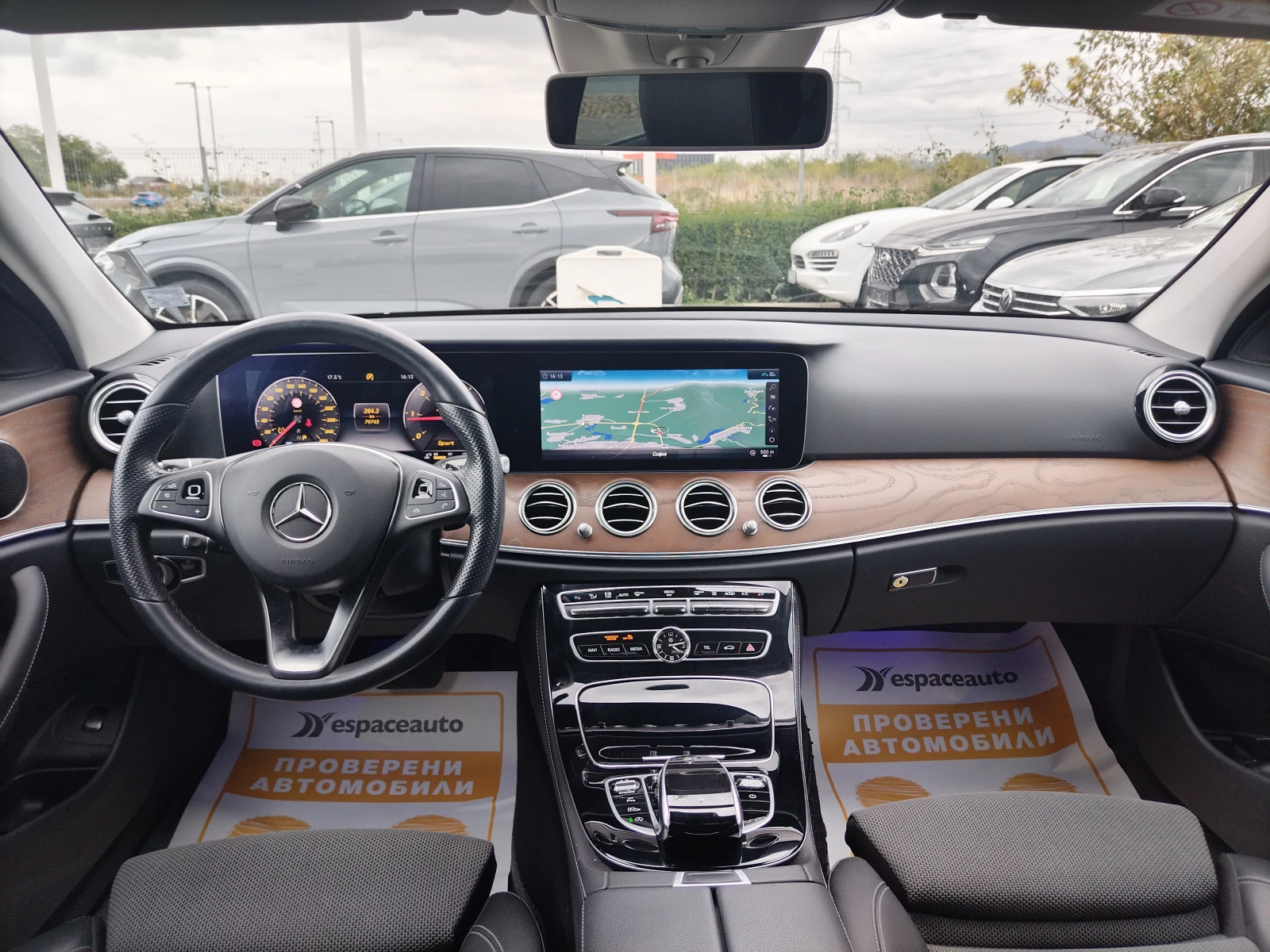 Mercedes-Benz E 220 Avangarde 9G - изображение 9