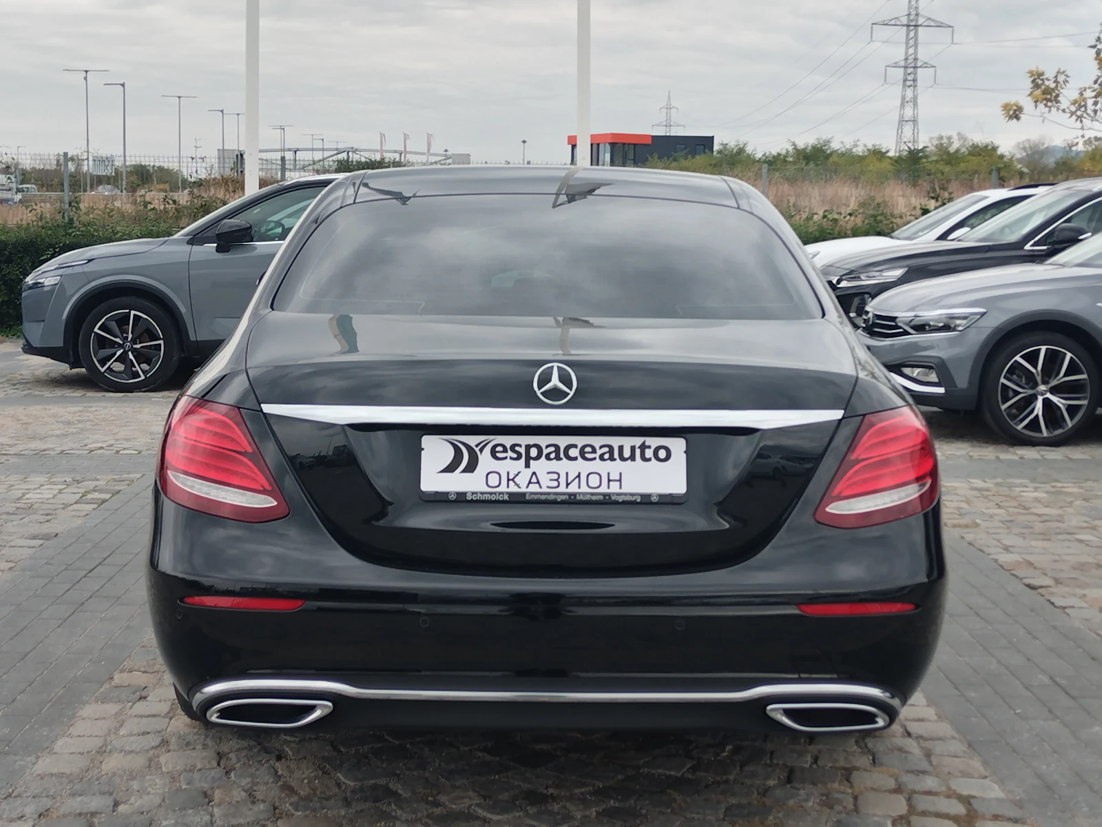 Mercedes-Benz E 220 Avangarde 9G - изображение 6