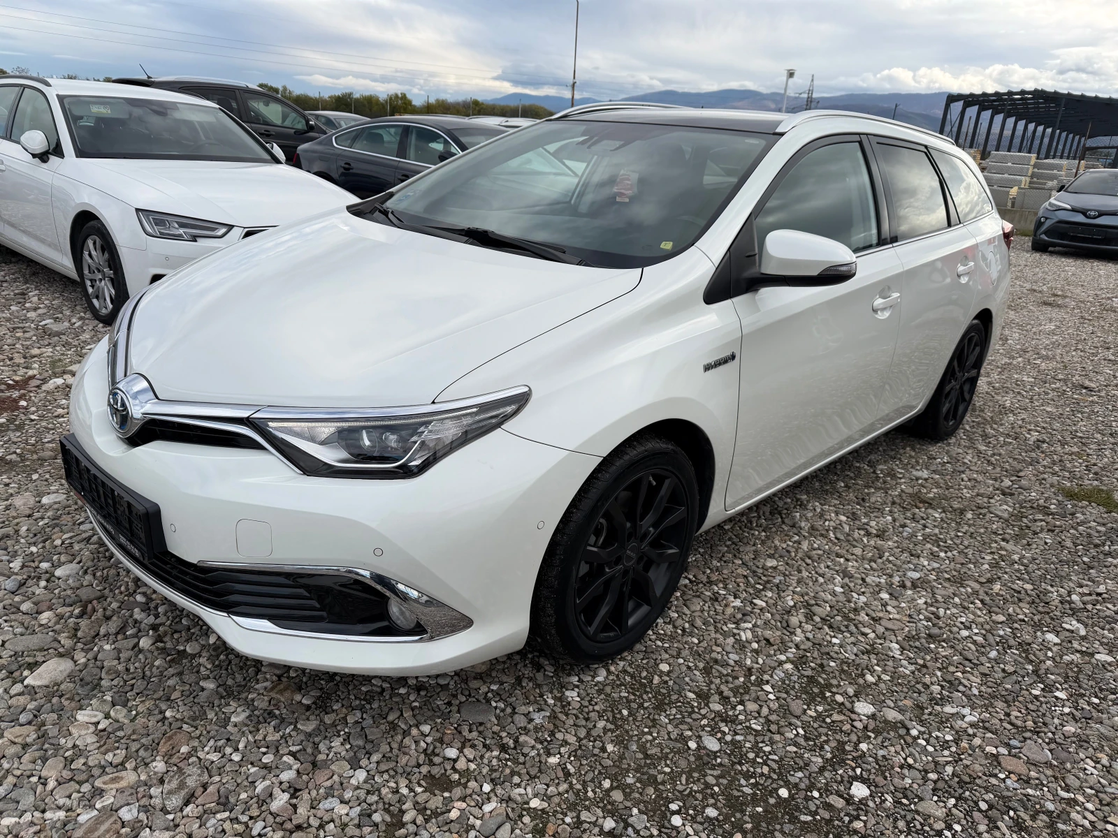 Toyota Auris 1.8 HYBRID( ) | Mobile.bg   1